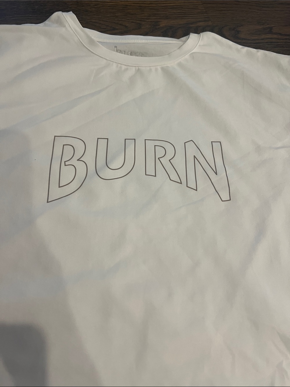Burn cropped tee Size small NWT